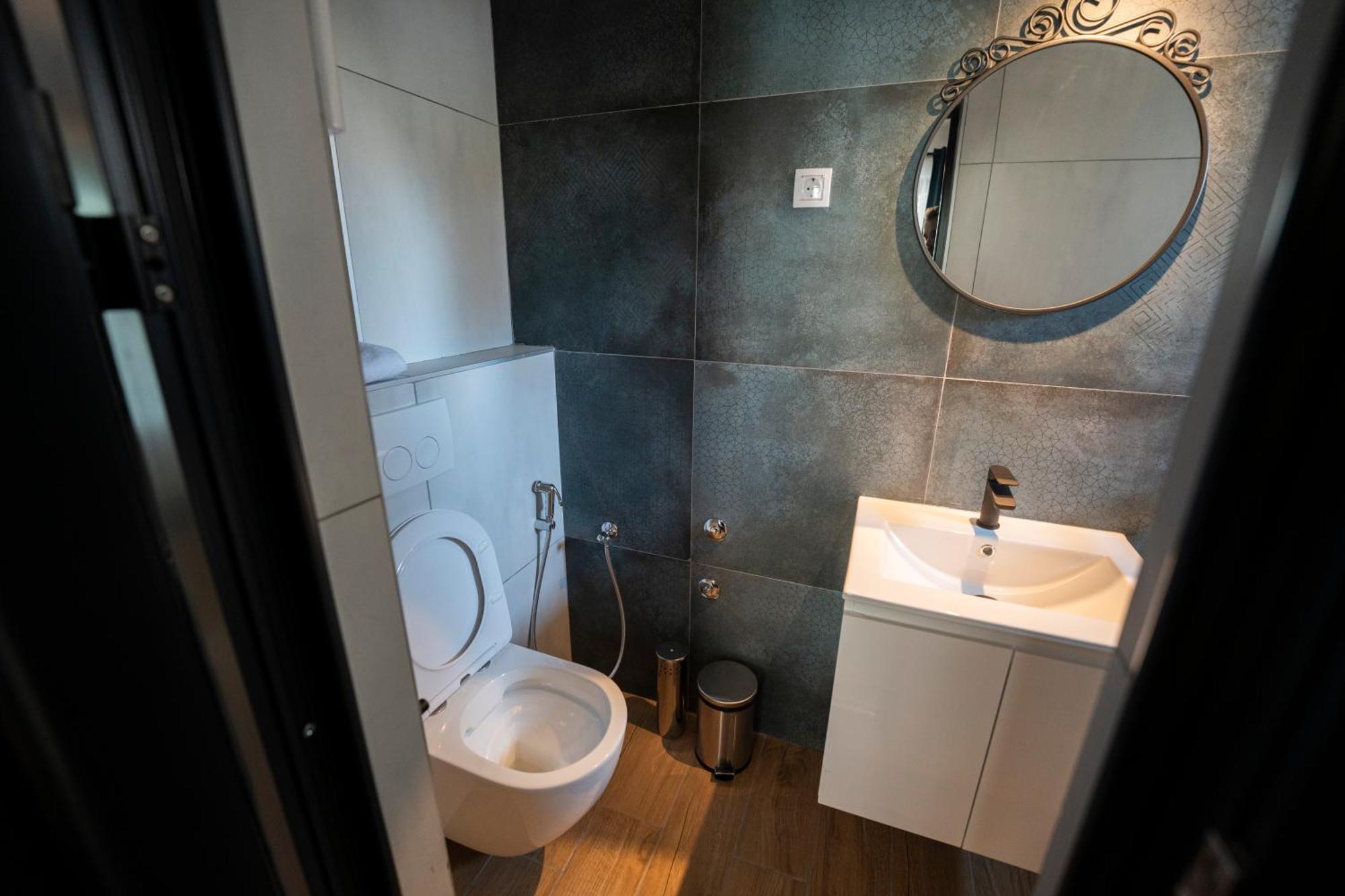 Cozy Nook B&B - Free Private Parking Novi Sad Esterno foto